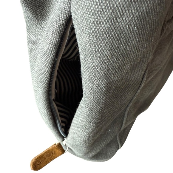 Travelon Heritage Tote Anti Theft Gray Canvas And Suede No Shoulder Strap - Picture 6 of 10